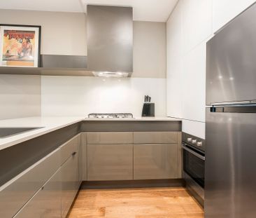 225/218 Bay Road, Sandringham - Photo 1