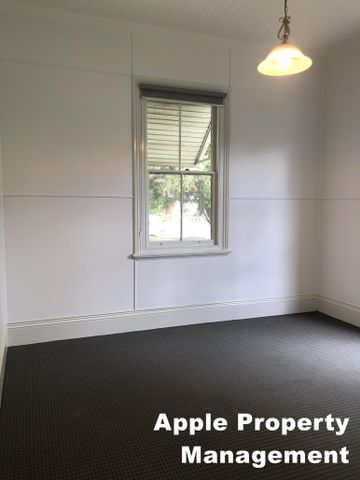 ONE BEDROOM FLAT - Photo 3