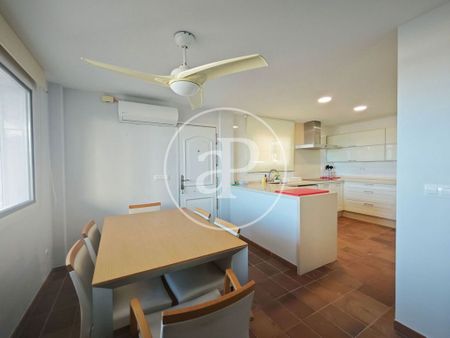 4 bedroom luxury Apartment for rent in El Perelló, Valencia - Photo 4