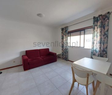 Apartamento T1+1 em Porto - Photo 1