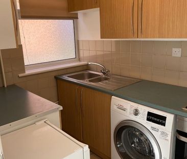 1 Bed Flat, Woodside Court, SO17 - Photo 6