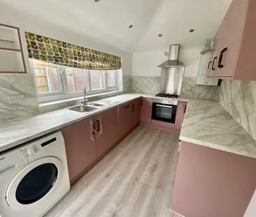 3 bedroom bungalow to rent - Photo 4