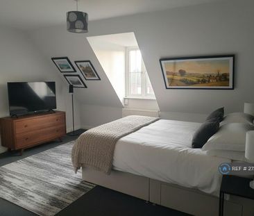 3 bedroom terraced house to rent - Photo 2