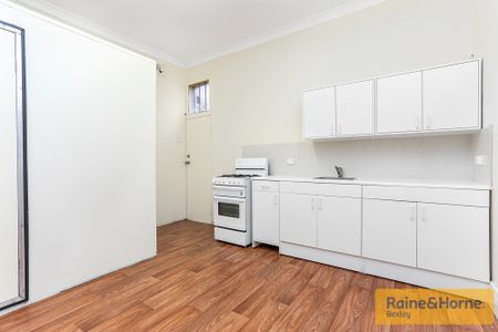 1/323 Forest Rd, Bexley, NSW 2207 - Photo 2