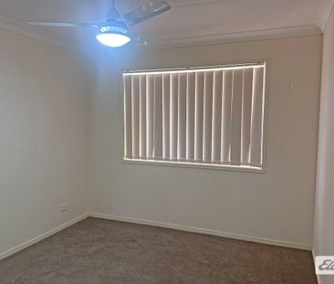 Comfortable Family Living - Photo 4