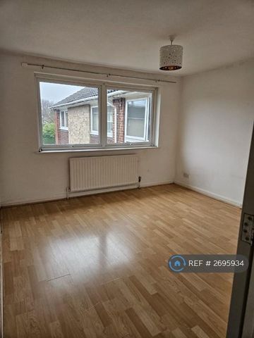 2 bedroom maisonette to rent - Photo 5