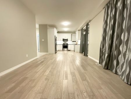 For Lease - 18 Hartfield Street, Ingersoll, Ontario - Photo 2