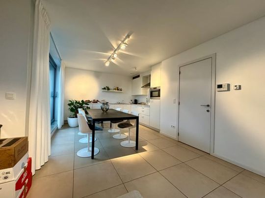 Appartement te huur - Foto 1