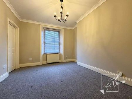 Harmer Street, Gravesend, DA12 - Photo 2