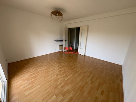 Location Appartement 2 pièces 44m² - Photo 4