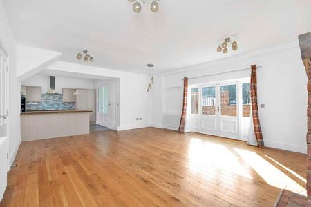 Ringley Park Road, Reigate, RH2 - Photo 4