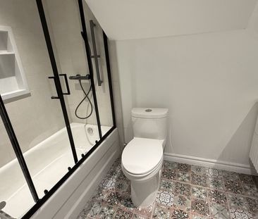 For Lease - 422 Lynett Crescent, Richmond Hill, Ontario - Photo 3