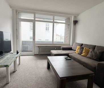 Charmante Etagenwohnung mit Balkon und Fahrstuhl in begehrter Lage ... - Photo 2