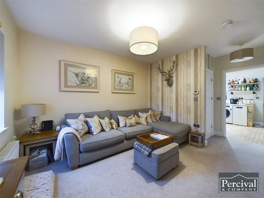 3 bedroom link detached house to rent - Photo 1