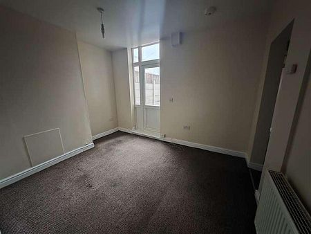 Edleston Road, Crewe, CW2 - Photo 2