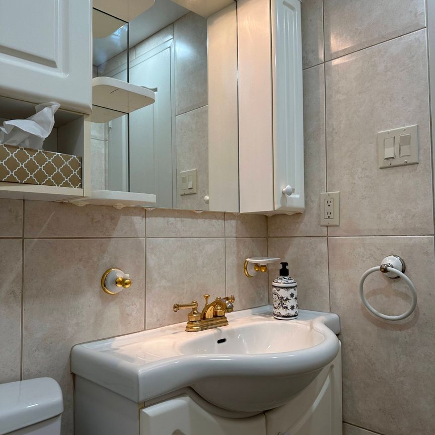 For Lease - 205 Hilda Avenue Unit# 1712, Toronto, Ontario - Photo 1