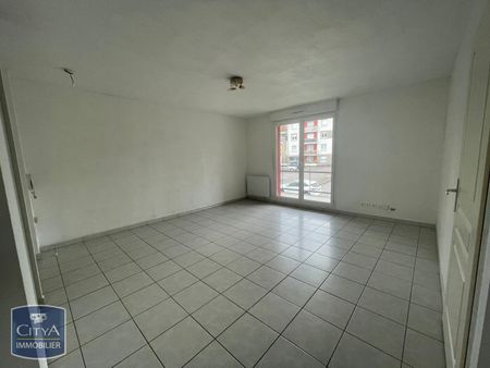 Location Appartement 2 pièces 45m² CREUTZWALD 57150 - Photo 2