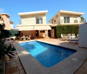 3 Bedrooms Villa in Albir Alicante (Costa Blanca) - Photo 6