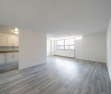 For Lease - 5 Glamorgan Avenue Unit# 409, Toronto, Ontario - Photo 3