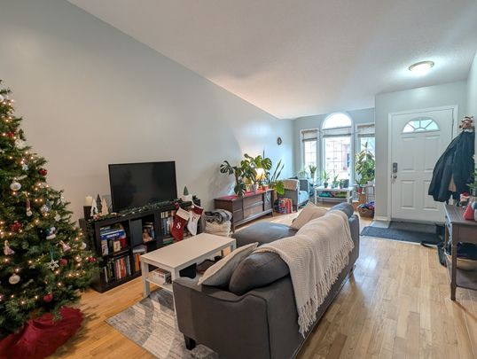 For Lease - 544 Freeman Crescent, Kingston, Ontario - Photo 1