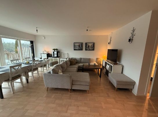 Vallentuna - 4rok - tillsv - 19.000kr/mån - Photo 1