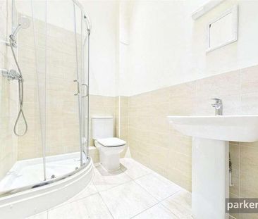 Bath Road, Reading, Berkshire, RG1 - Photo 3