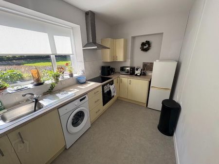 97b Shore Road, Greenisland, Carrickfergus, BT38 8TZ - Photo 4