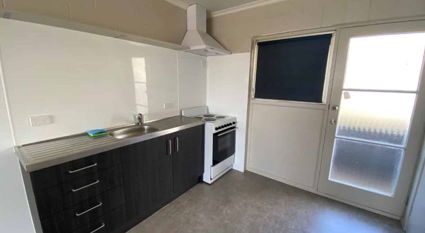 One Bedroom in Frankton - Photo 1