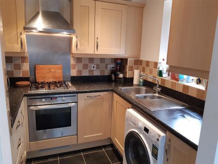 1 bedroom flat to rent - Photo 3