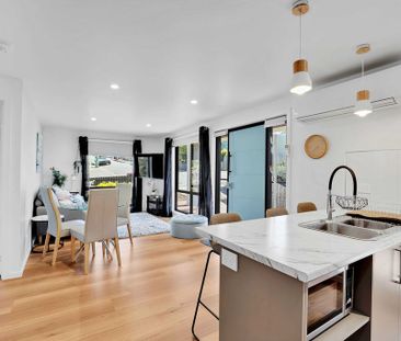 Fully Furnished unit in West Launceston - Photo 2