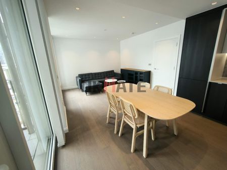 Oval Village 9 Room 2 - Photo 2