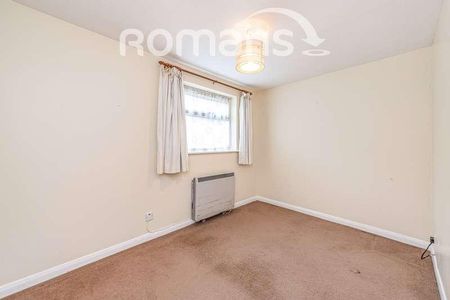 Cannock Way, Earley, RG6 - Photo 4