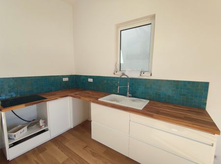 Location Appartement 3 pièces 40m² SETE 34200 - Photo 3