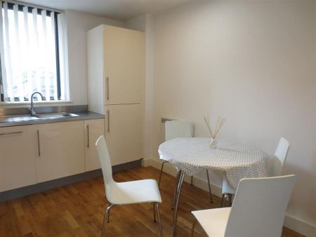 1 bedroom apartment to rent - Photo 5