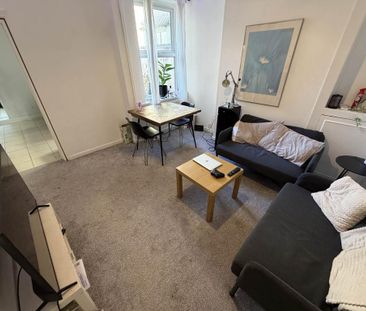 4 bedroom house to rent - Photo 2