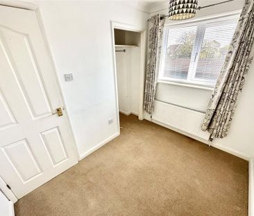 2 bedroom semi-detached house to rent - Photo 2