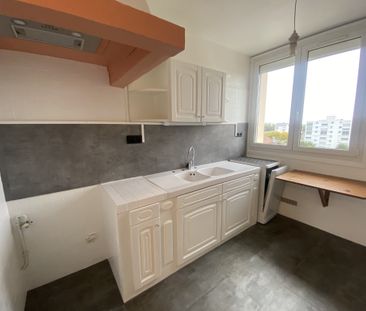 Location Appartement 4 pièces 61m² TROYES 10000 - Photo 3