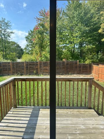 For Lease - 122 Esther Crescent, Thorold, Ontario - Photo 3