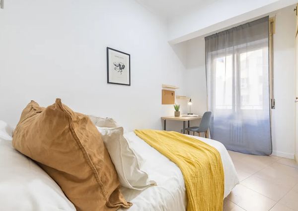 Calle de la Princesa, Madrid, Community of Madrid 28008