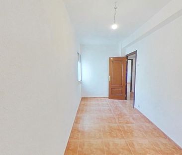 Piso de alquiler en La Fortuna - Photo 6