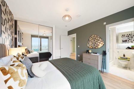 The Oakgate, KT22 7RZ, Surrey - Photo 3