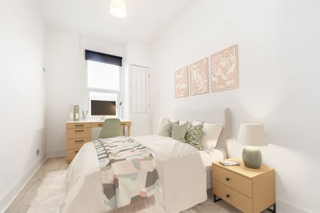 Cecil Road - Photo 3