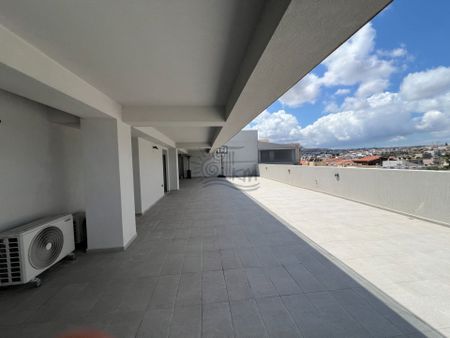 Ηράκλειο, Άγιος Ιωάννης. Ενοικιάζεται πολυτελές ρετιρέ οροφοδιαμέρισμα 124 τμ με ιδιωτική πισίνα 24 τμ. - Photo 2