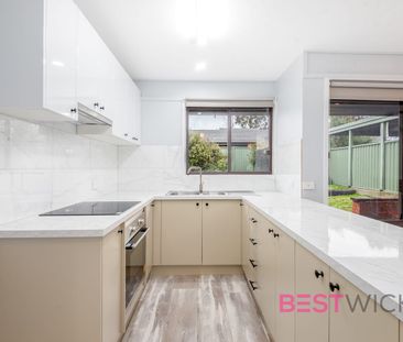 Neat 2 Bedroom Unit - Photo 4