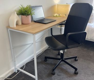 Hampton East - Photo 3