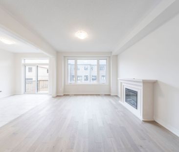 For Lease - 1811 Narcissus Gardens, Pickering, Ontario - Photo 3