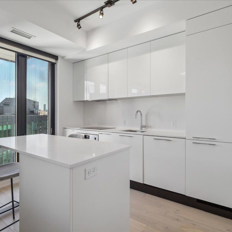 For Lease - 200 Sudbury Street Unit# 811, Toronto, Ontario - Photo 1