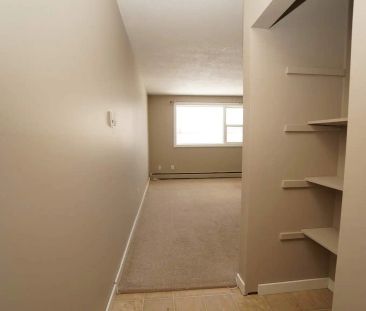 Rosario Apartments — 1 Bedroom - Photo 3