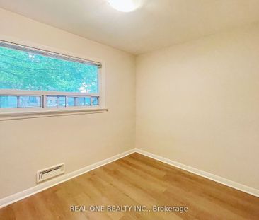 For Lease - 48 Lionel Heights Crescent, Toronto, Ontario - Photo 6