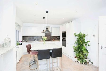 Woodfield Road, Talbot Green, Pontyclun, CF72 - Photo 3